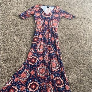 Quarter sleeve long dress